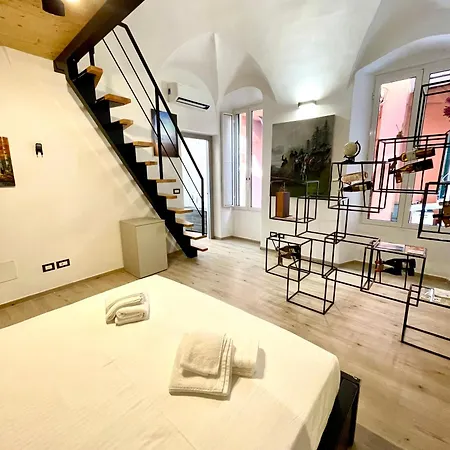 Grothouse Apartment