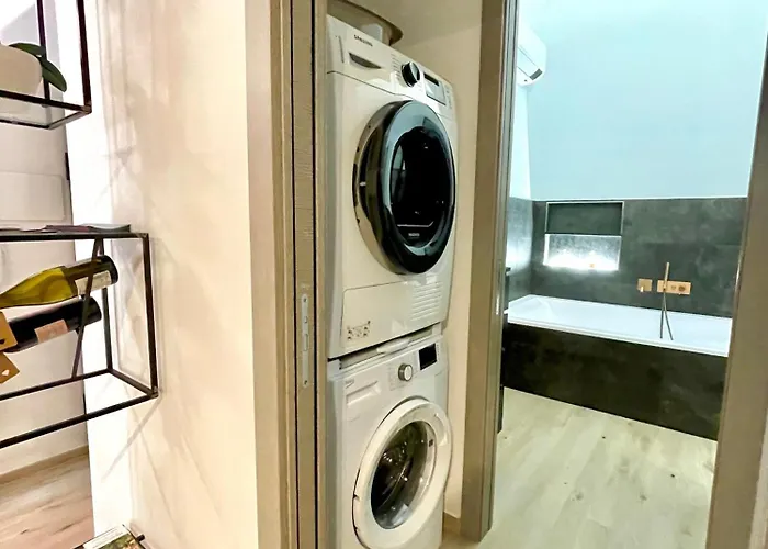 Grothouse Appartement Finale Ligure